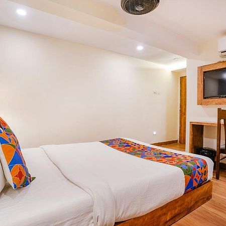 Fabhotel Grand Prime Nr Nesco Hotel มุมไบ ภายนอก รูปภาพ
