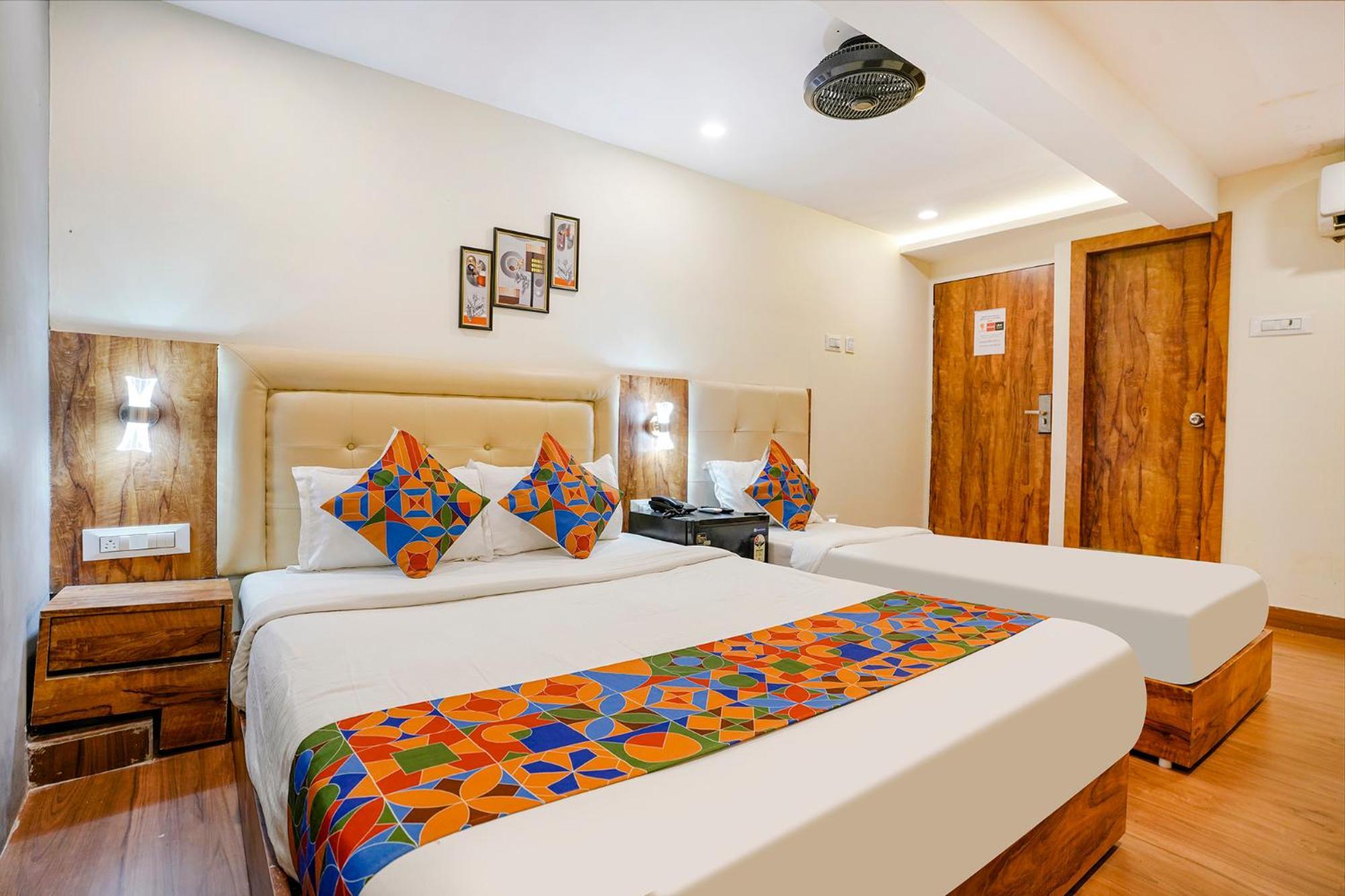 Fabhotel Grand Prime Nr Nesco Hotel มุมไบ ภายนอก รูปภาพ