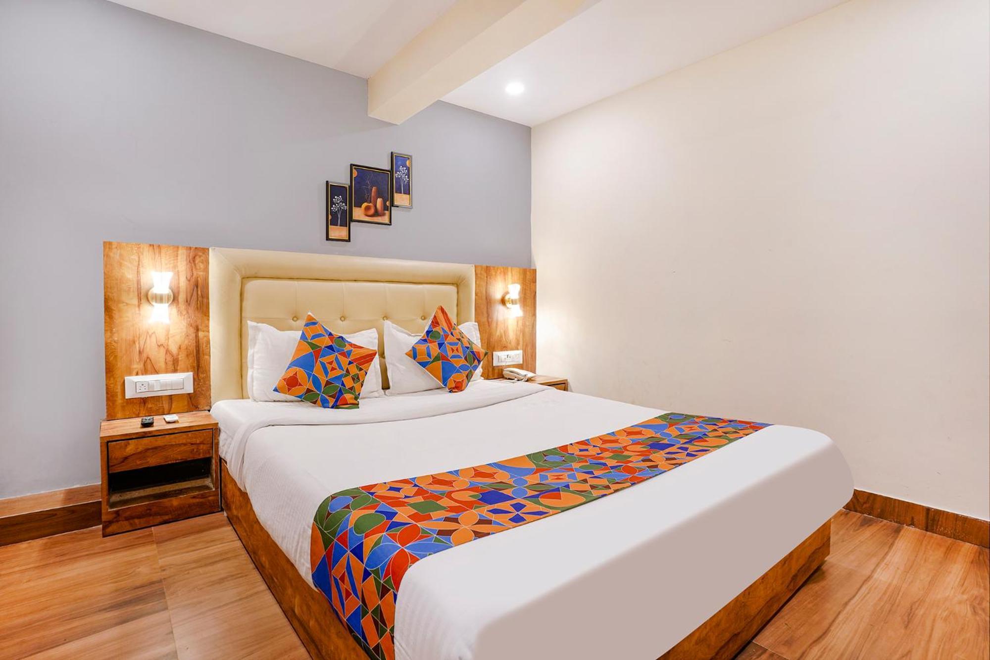 Fabhotel Grand Prime Nr Nesco Hotel มุมไบ ภายนอก รูปภาพ