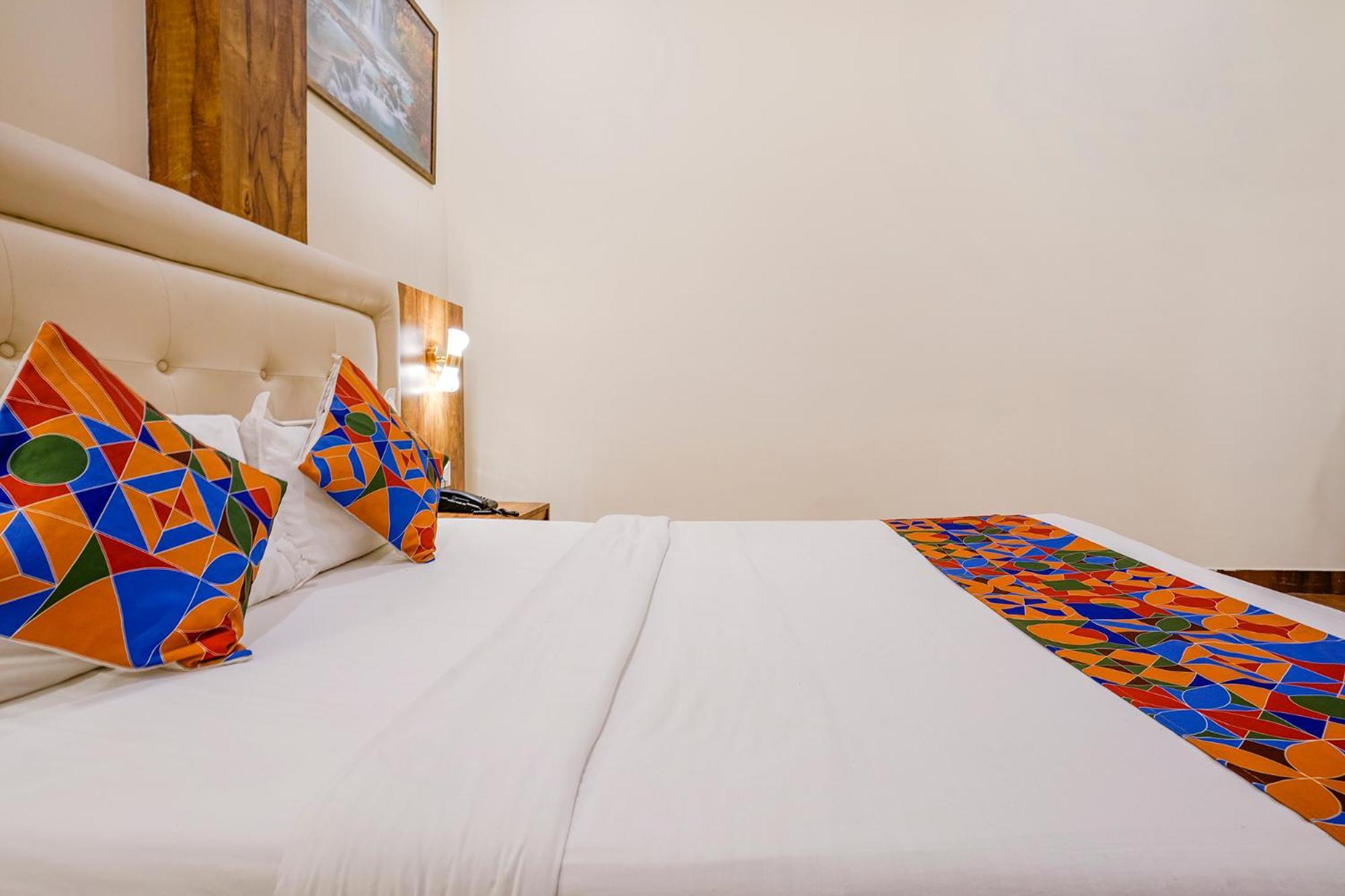 Fabhotel Grand Prime Nr Nesco Hotel มุมไบ ภายนอก รูปภาพ
